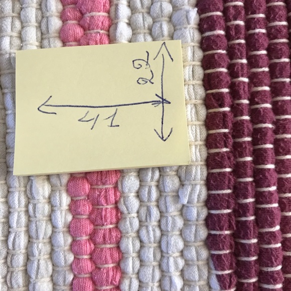 Area rug. NWOT - Picture 6 of 7